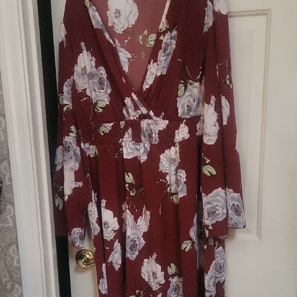 SHEIN Burgundy Floral Long Sleeve Dress